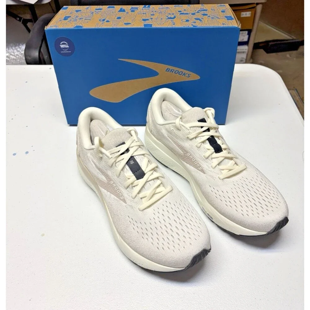 Brooks Ghost 16 Neutral White Cushioned Men’s Running Shoe Size 11.5M New in Box